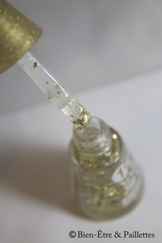 nail-art_noel_blanc_doré2