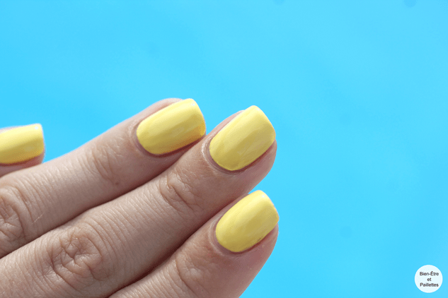 vernis-Mini-Pop-Your-Nails-peggy-sage-squeezy-lemon1